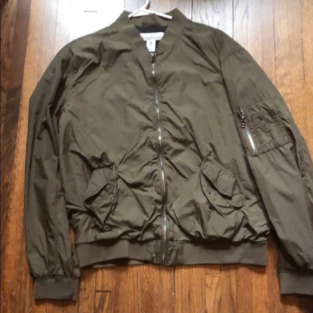 Olive bomber jacket